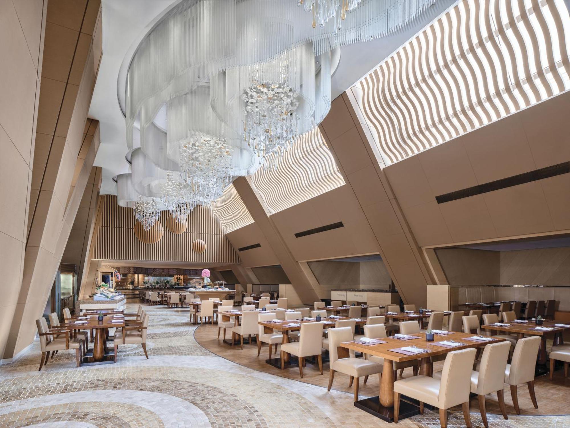 Langham Place Guangzhou - Walking Distance To Canton Fair & Overseas Buyers Registration Service Exterior photo