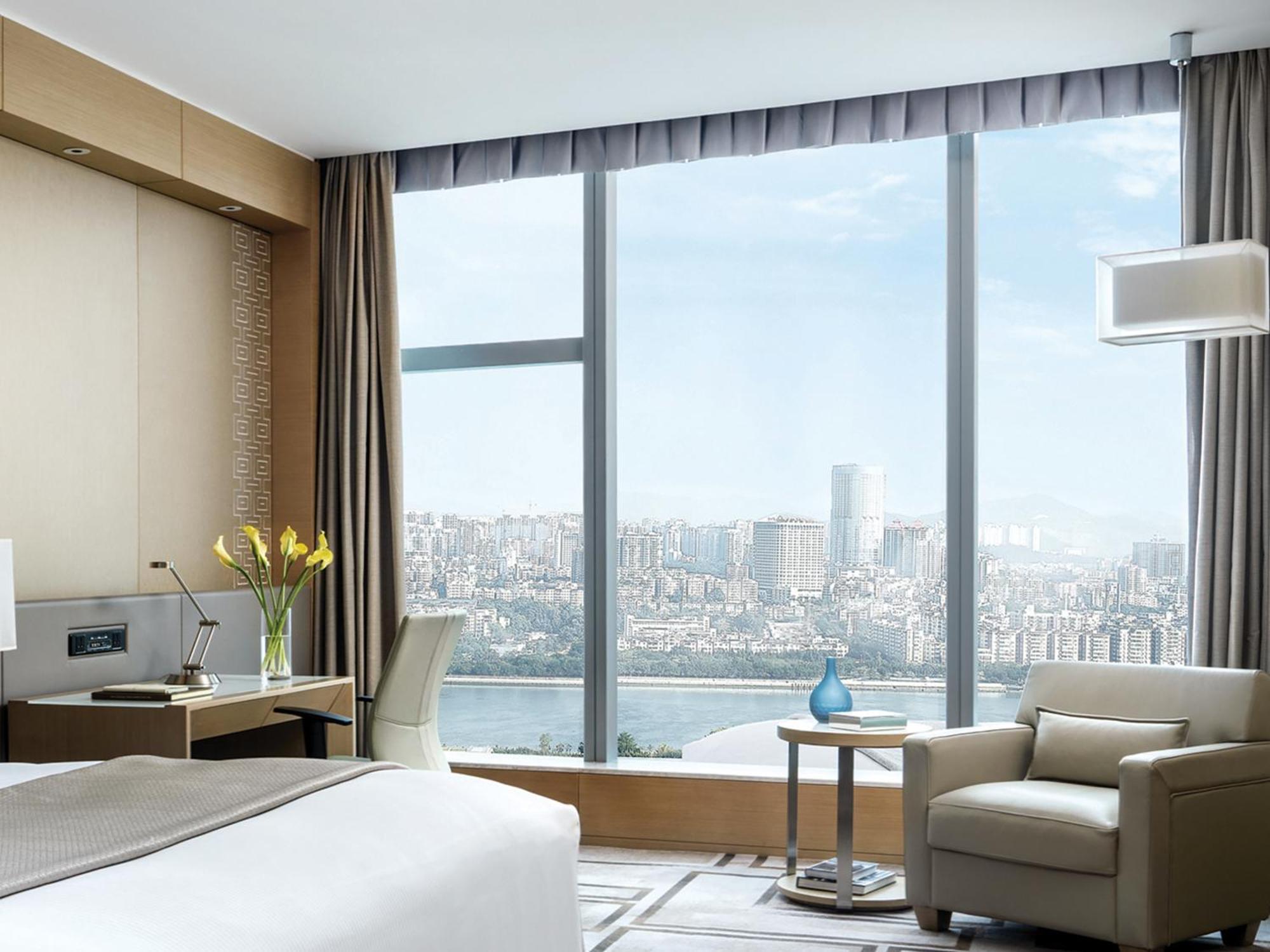 Langham Place Guangzhou - Walking Distance To Canton Fair & Overseas Buyers Registration Service Exterior photo
